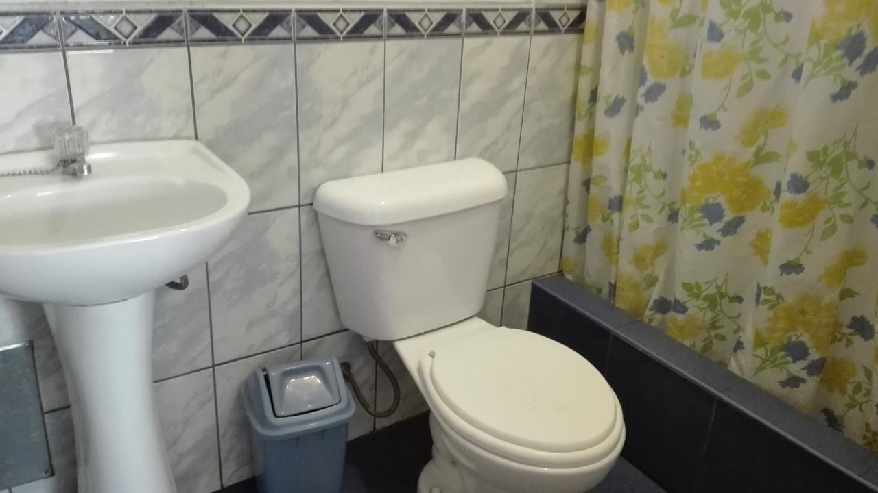 Hostal Killaymi La Pampilla 外观 照片